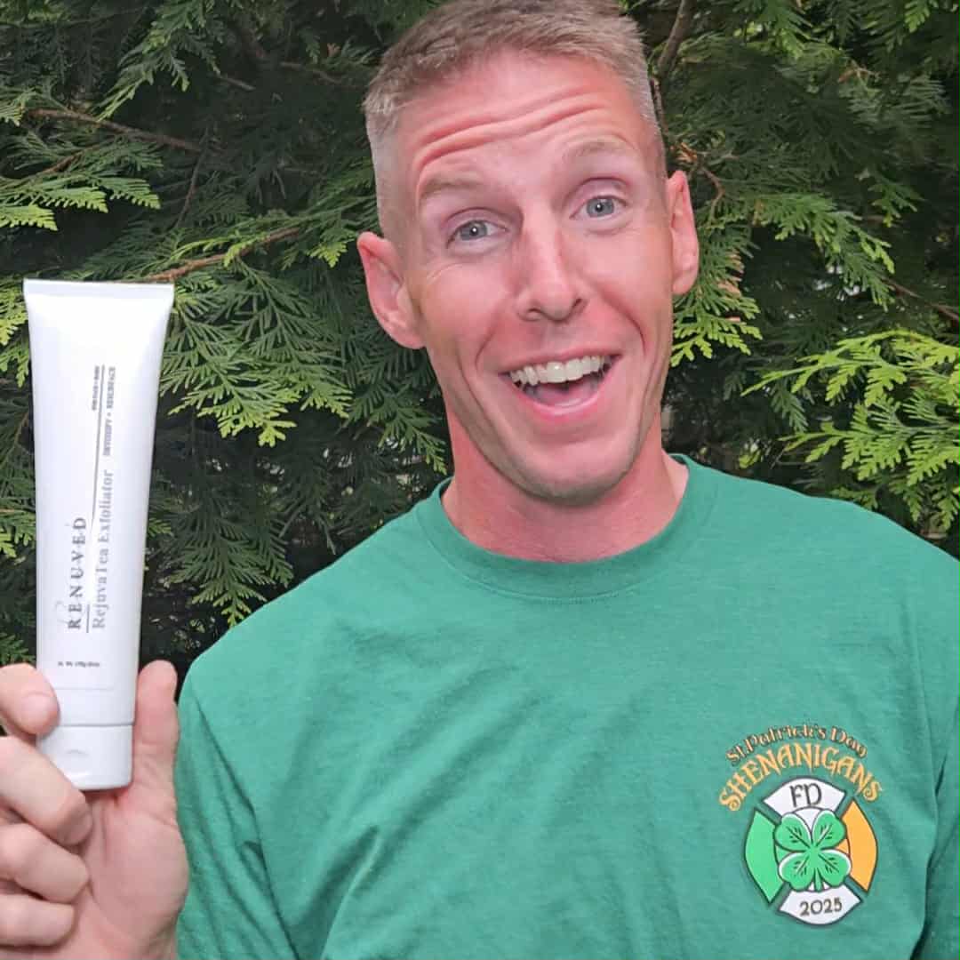 RejuvaTea Exfoliator