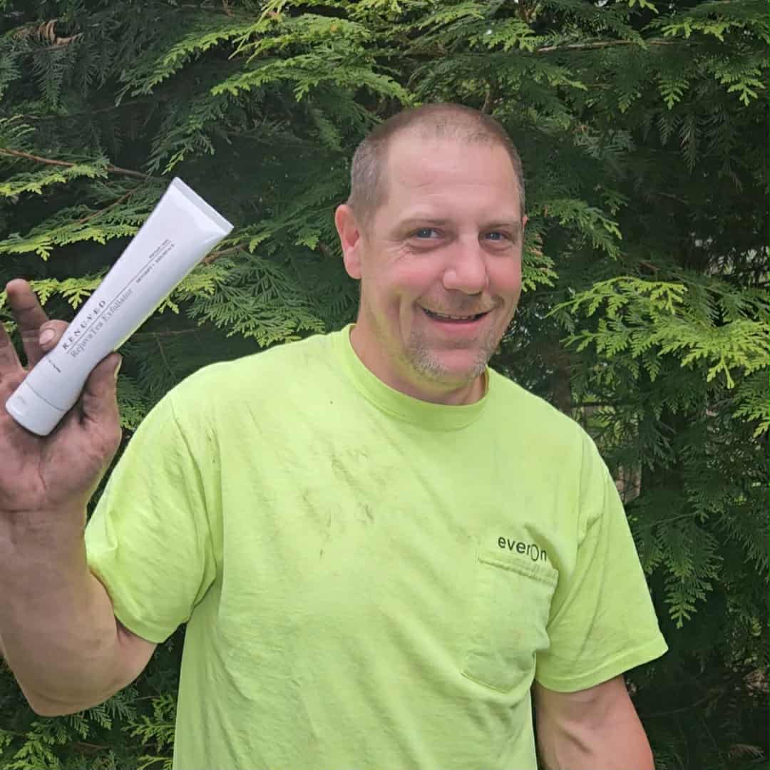 RejuvaTea Exfoliator